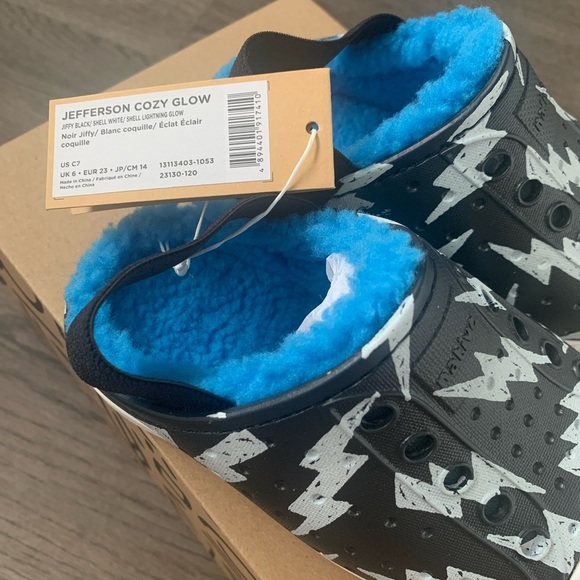 Native Jefferson Cozy Glow Slip-On Shoes - Size C7/EU 23 - Black/Blue - NWB - Picture 8 of 12